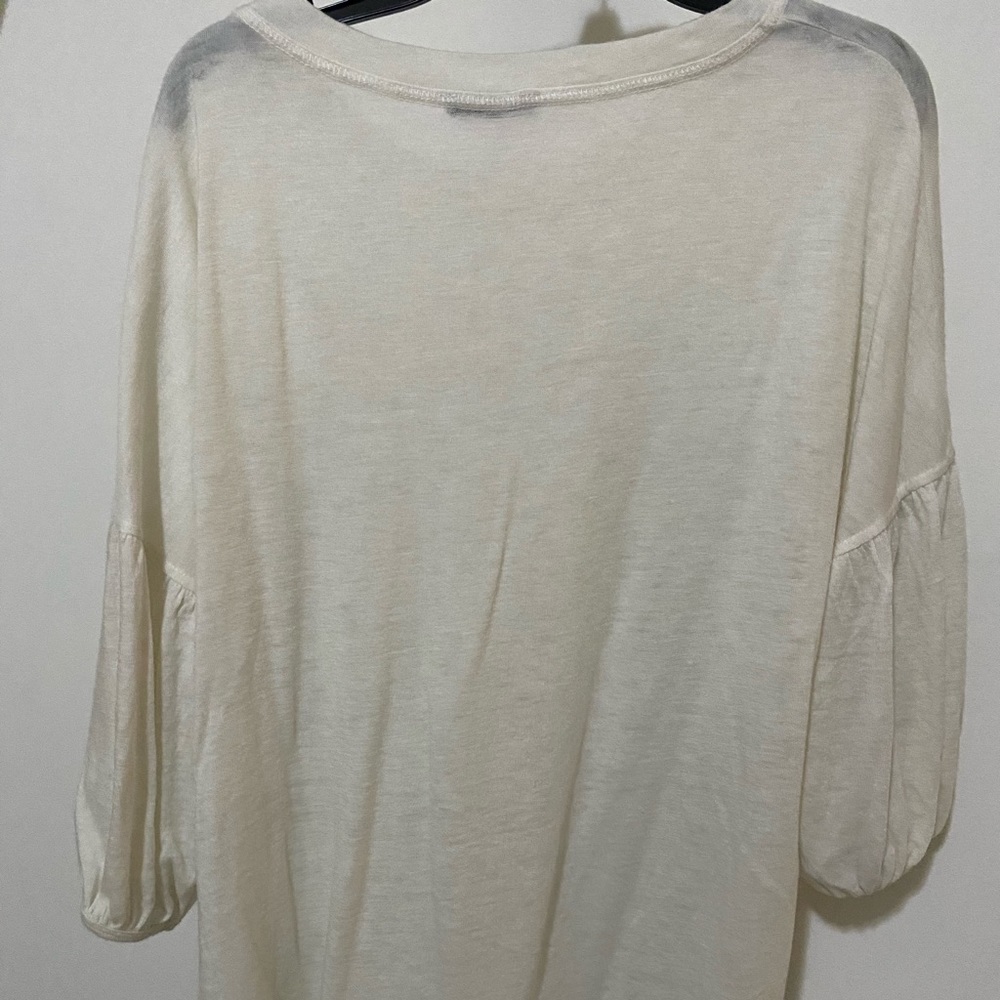 Plain white basic sweater - Picture 2 of 2